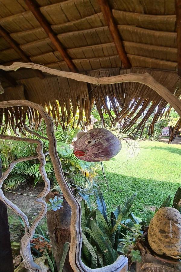 La Maison D'Artiste Du Bord De Mer Pa'ea Exterior foto